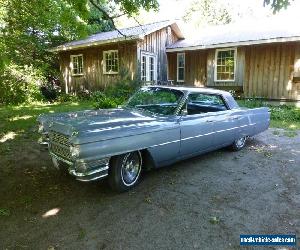 Cadillac: DeVille Sedan