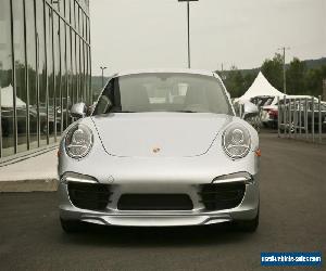 Porsche: 911 CARRERA 4s