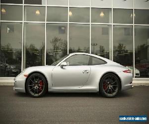 Porsche: 911 CARRERA 4s