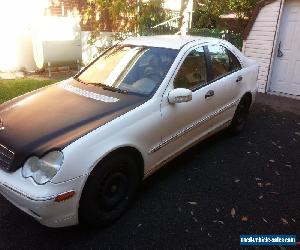 Mercedes-Benz: C-Class C240