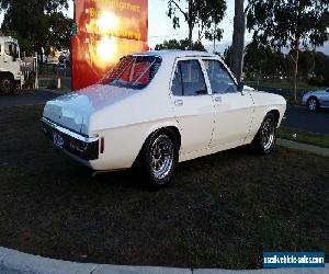 HQ HOLDEN SEDAN BIG BLOCK CHEV