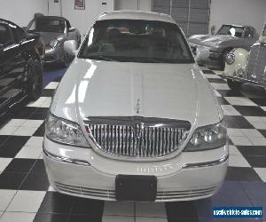 2006 Lincoln Town Car 55K MILES - CLEAN CARFAX - PRISTINE CONDITION - FLORIDA