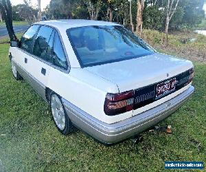 HOLDEN  VN V8 CALAIS