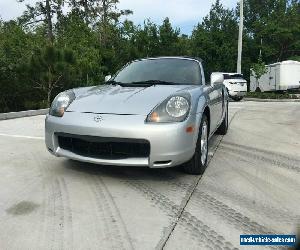 2001 Toyota MR2 --