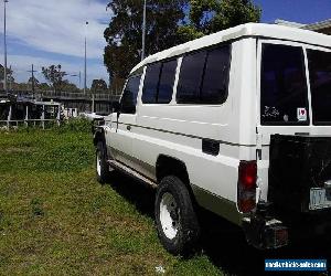 toyota landcruiser troop carrier