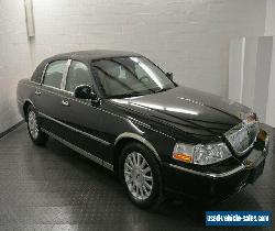 2003 Lincoln Town Car 4dr Sedan Signature Premium for Sale