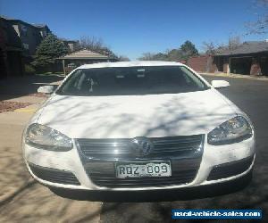 2010 Volkswagen Jetta White