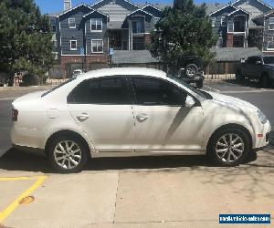 2010 Volkswagen Jetta White