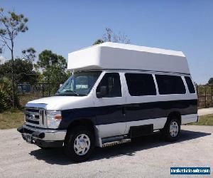 2011 Ford E-Series Van Shuttle Van w/ Wheelchair