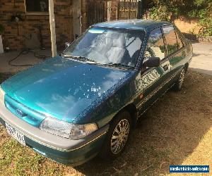 1993 ford laser