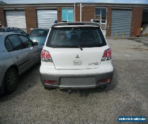 2004 Mitsubishi Outlander SUV