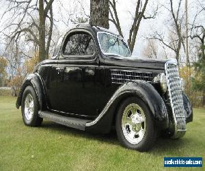 1935 Ford Coupe