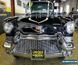 1957 Cadillac Sedan DeVille 4dr Hardtop