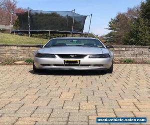 2003 Ford Mustang V6