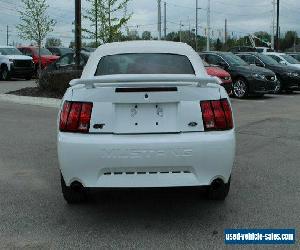 2001 Ford Mustang 2dr Convertible GT Deluxe