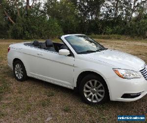 2012 Chrysler 200 Series