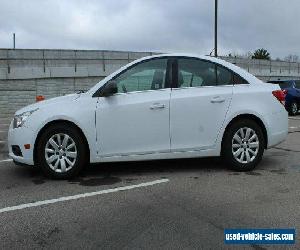 2011 Chevrolet Cruze 4dr Sedan LS