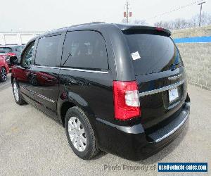 2013 Chrysler Town & Country 4dr Wagon Touring