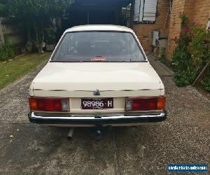 VH SL HOLDEN COMMODORE 1982