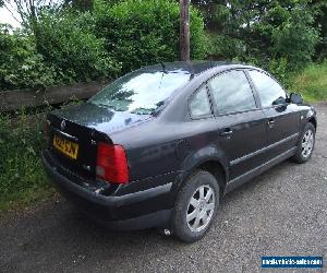 1999 VOLKSWAGEN PASSAT SPORT 20V AUTO BLACK spares or repairs