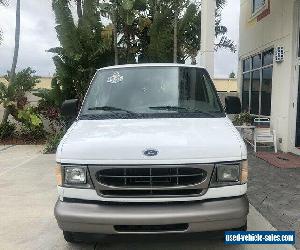 2001 Ford E-Series Van