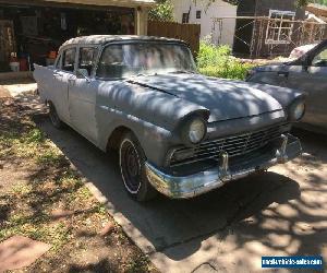 1957 Ford 4dr