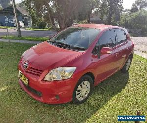 2010 Toyota corolla hatchback auto