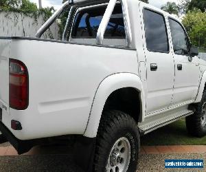 Toyota hilux 1998 3.8 petrol 4x4