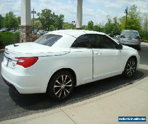 2012 Chrysler 200 Series 200 S COUPE