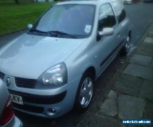 2004 RENAULT CLIO DYNAMIQUE 16V SILVER LOW MILEAGE 68.000