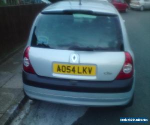 2004 RENAULT CLIO DYNAMIQUE 16V SILVER LOW MILEAGE 68.000