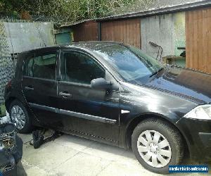 2004 RENAULT MEGANE 1.4 long mot