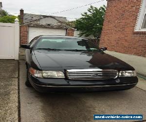 2003 Ford Crown Victoria