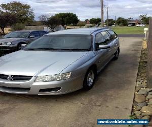 vz commodore 06 station wagon $900 ono may trade car, bike, trailer, cash.