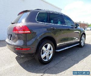 2012 Volkswagen Touareg All-wheel Drive 4MOTION TDI Lux w/o Rearview Camera