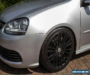 Volkswagen Golf R32 3.2 V6