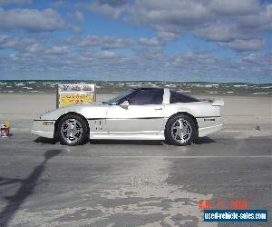 Chevrolet: Corvette