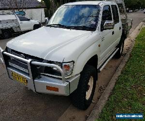 Hilux Dual cab 2004 Dual Fuel LPG/Petrol Low KM Alloy Tray Auto Bullbar Towbar