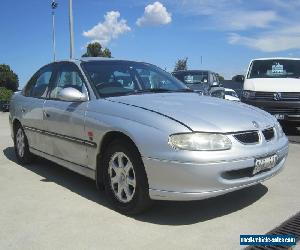 Holden Commodore Berlina (1998) 4D Sedan Automatic (3.8L - Multi Point F/INJ) 