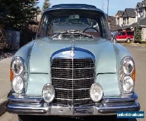 Mercedes-Benz: 200-Series coupe  220 se