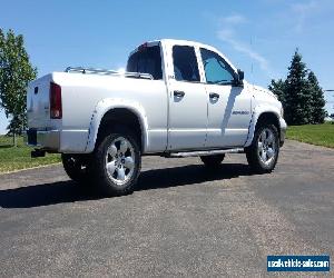 Dodge: Ram 1500 SLT