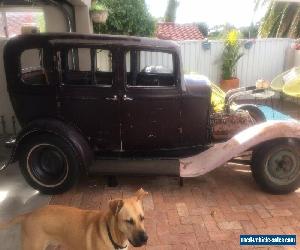 1932 FORD SEDAN