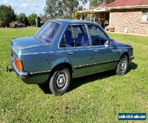 vh holden commodore