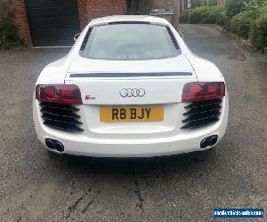 2008 Audi R8 v8 manual Ibis White Mag ride, carbon blades, Bang and Olufsen