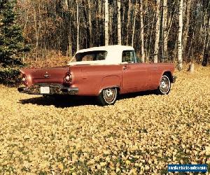 1957 Ford Thunderbird