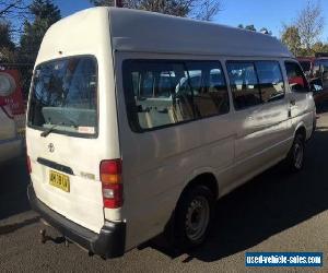 2004 Toyota Hiace RZH125R Commuter White Manual 5sp M Bus