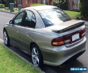 vt 1998 holden commodore v8