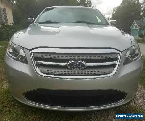 2010 Ford Taurus