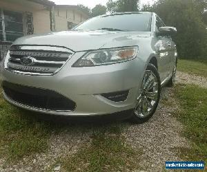 2010 Ford Taurus