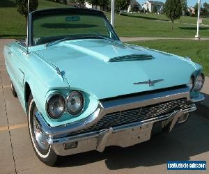 1965 Ford Thunderbird